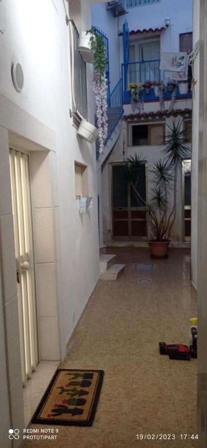 Casa Titanic Siracusa Syracuse Bagian luar foto